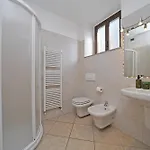 Samuel House- Traditional Italy * Toscolano Maderno