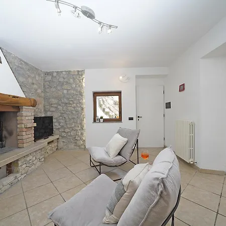 Appartement Samuel House- Traditional Italy Toscolano Maderno